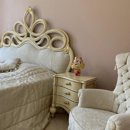 Grand Apartment Lviv Kültér fotó