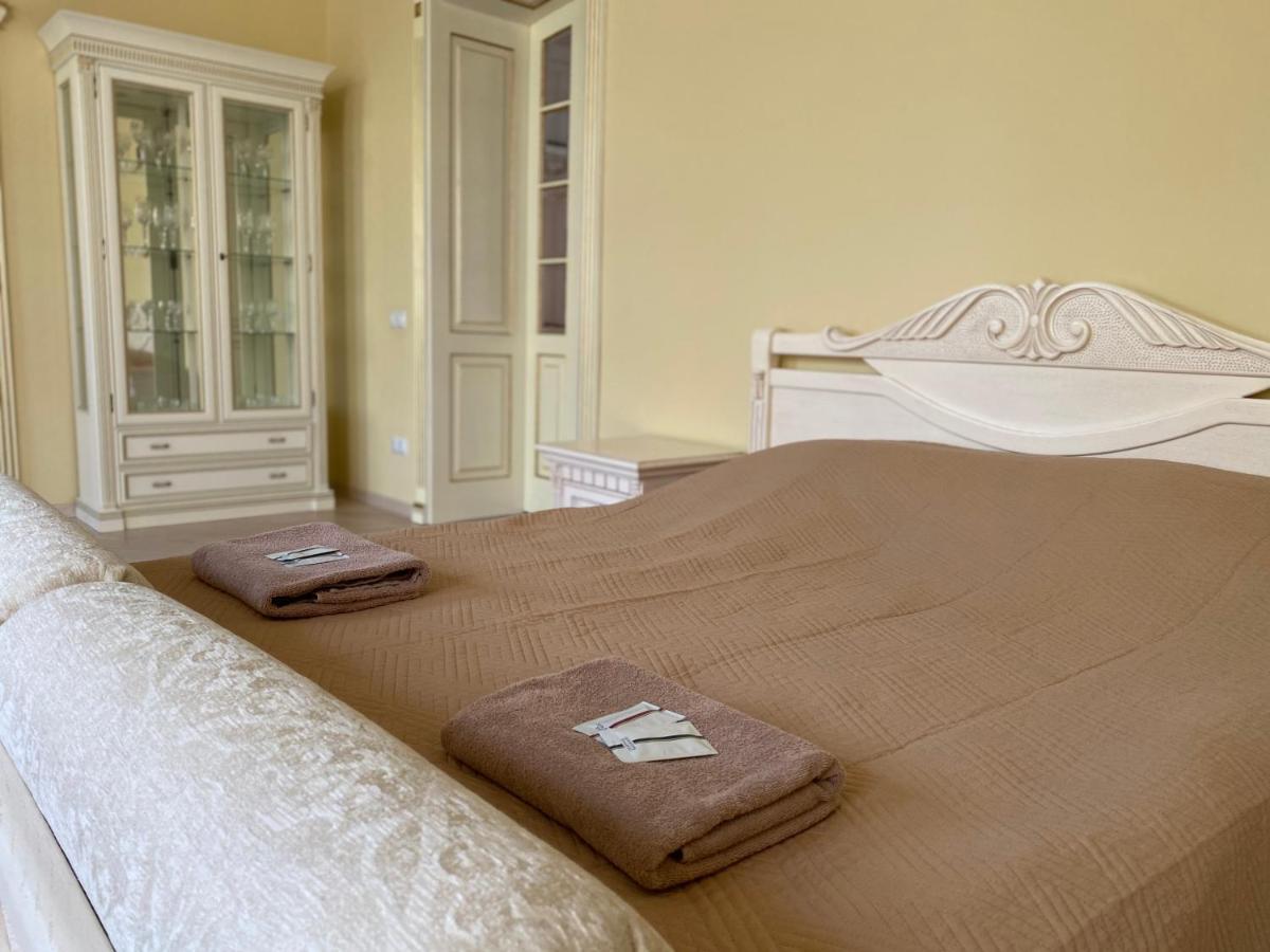 Grand Apartment Lviv Kültér fotó