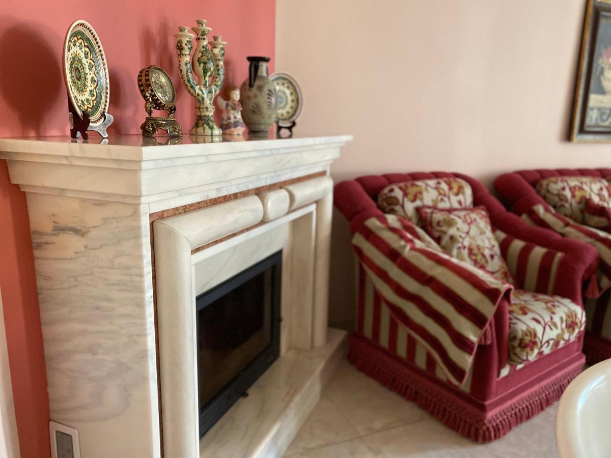 Grand Apartment Lviv Kültér fotó